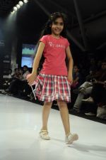 Kids walk the ramp for 612 Ivy League show at Kids Fashion Week day 2 on 18th Jan 2012 (97).JPG